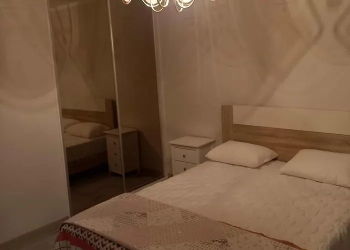 Casa Nas Pedras 庞巴尔